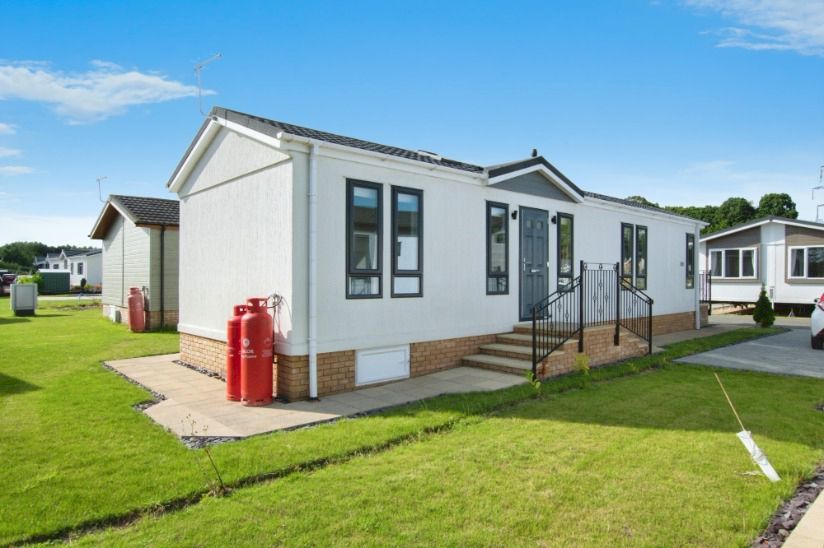 Two Bed Preowned Park Home (40x14) Two Bed Preowned Park Home (40x14)