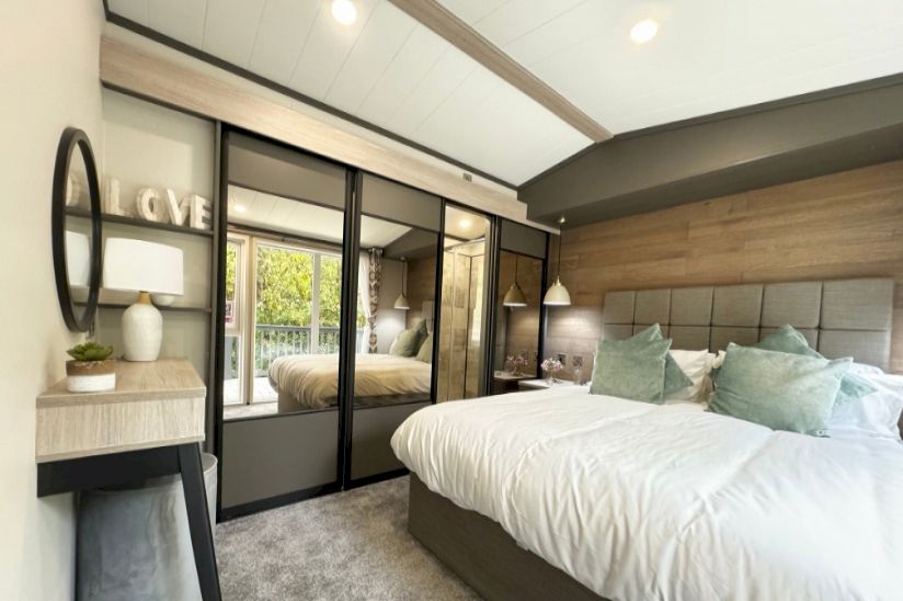 Two Bed Victory Lakewood (42x14) 2023 Two Bed Victory Lakewood (42x14) 2023