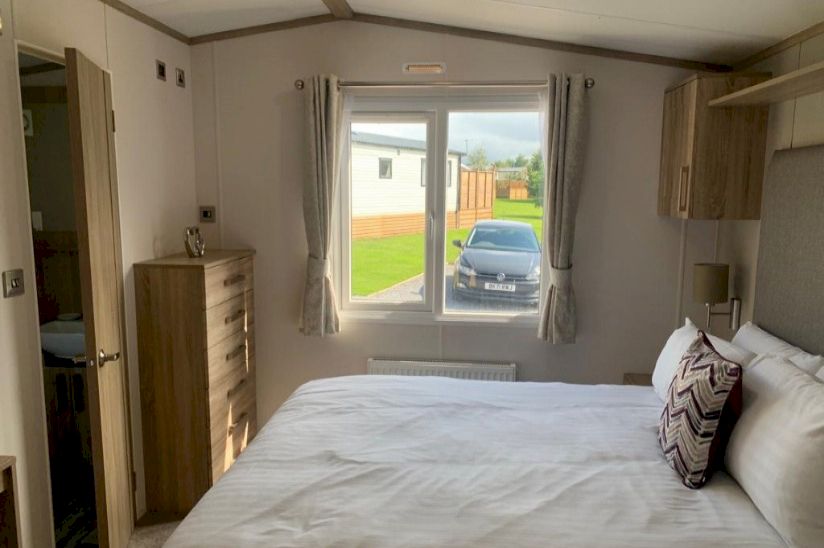 Two Bed Sunseeker Supreme (13x41) 2021 Two Bed Sunseeker Supreme (13x41) 2021
