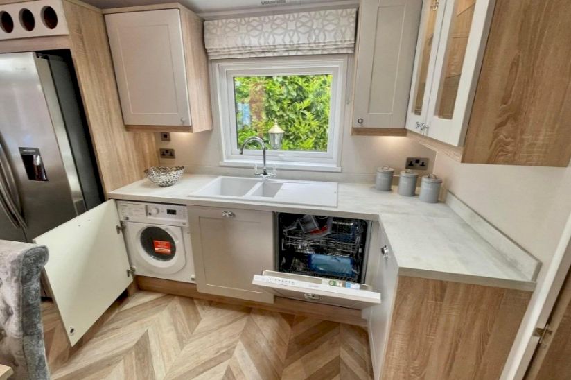 Two Bed Willerby Vogue Classique (42x14) 2022 Two Bed Willerby Vogue Classique (42x14) 2022