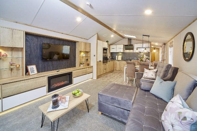 Two Bed Atlas Ovation (43x13) 2023 Two Bed Atlas Ovation (43x13) 2023