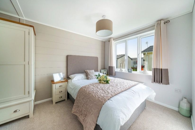 NEW Two Bed Burleigh Country Home NEW Two Bed Burleigh Country Home