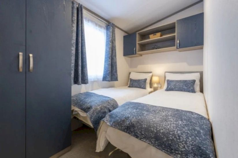 Two Bed Regal Retreat Two Bed Regal Retreat