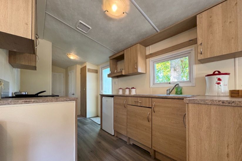 Three Bed Delta Radiant (35x12) 2014 Three Bed Delta Radiant (35x12) 2014