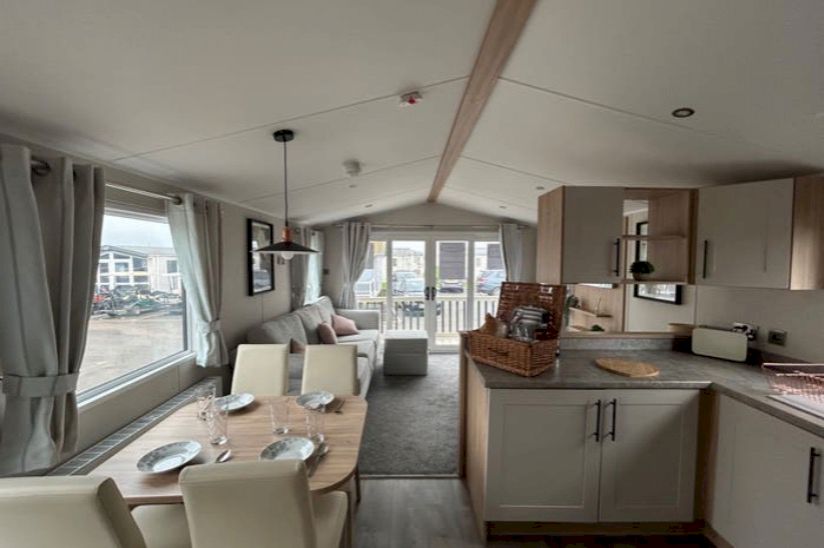 Three bed Willerby Lamberhurst (38x12) 2024 Three bed Willerby Lamberhurst (38x12) 2024