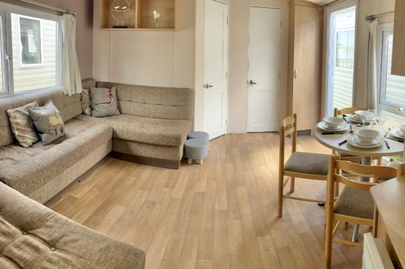 Four Bed Delta Feria (37x12) 2016 Four Bed Delta Feria (37x12) 2016