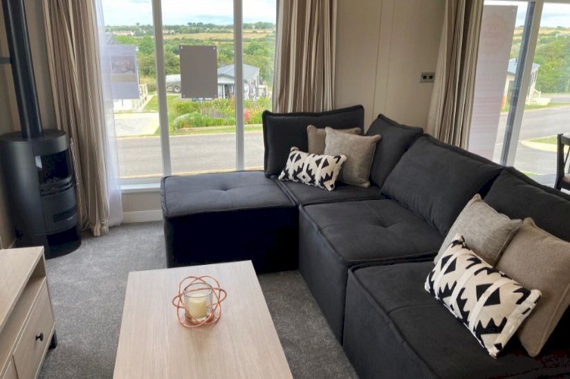 Two Bed Victory Faraday (40x20) 2023 Two Bed Victory Faraday (40x20) 2023