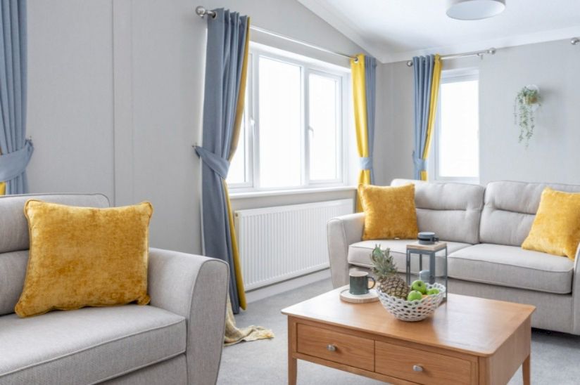 Two Bed Omar Newmarket (40x12) 2024 Two Bed Omar Newmarket (40x12) 2024