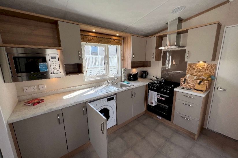 NEW Two Bed Pemberton Regent (38x12) 2023 NEW Two Bed Pemberton Regent (38x12) 2023
