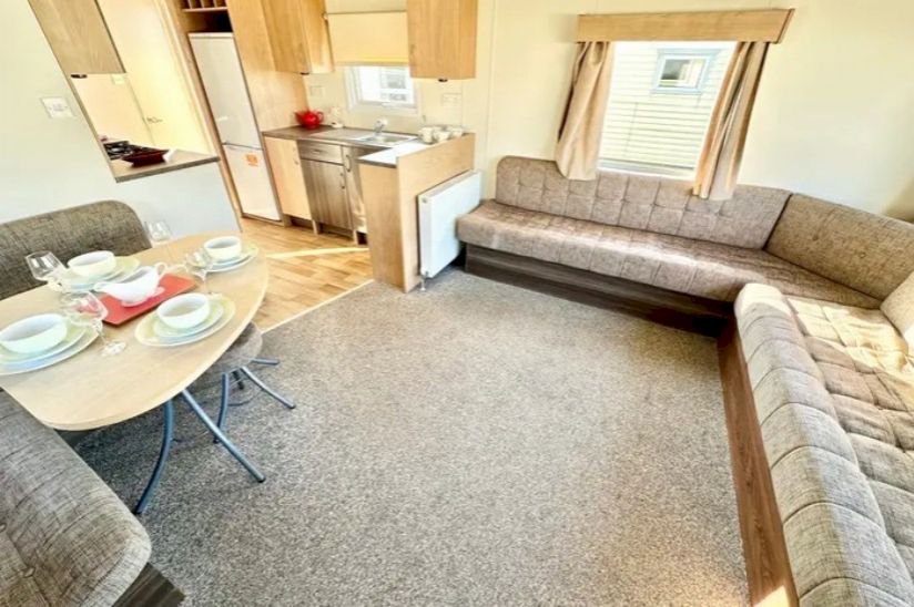 Two Bed Pre-Owned Delta Sofia (29x12) 2015 Two Bed Pre-Owned Delta Sofia (29x12) 2015