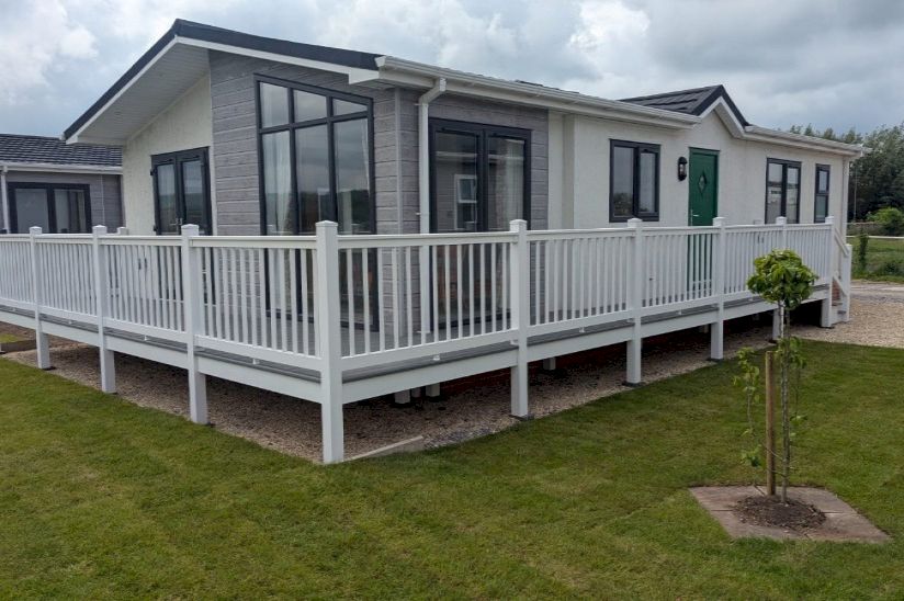 Two Bed Oakgrove Clarendon (40x22) Two Bed Oakgrove Clarendon (40x22)
