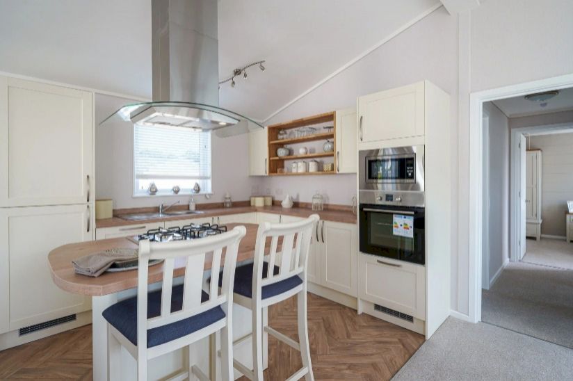 NEW Two Bed Burleigh Country Home NEW Two Bed Burleigh Country Home
