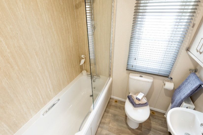 NEW Two Bed Rivington (42x14) NEW Two Bed Rivington (42x14)