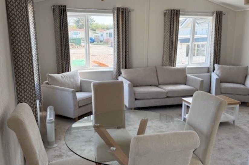 Two Bed Brand New Prestige Sonnet (40ft x 18ft) Two Bed Brand New Prestige Sonnet (40ft x 18ft)