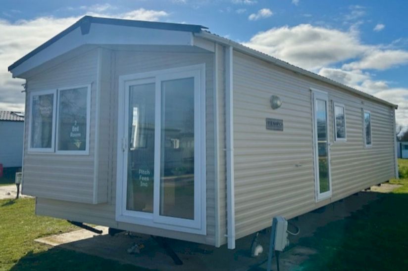 Two Bed Regal Tempo (36x12) 2015 Two Bed Regal Tempo (36x12) 2015