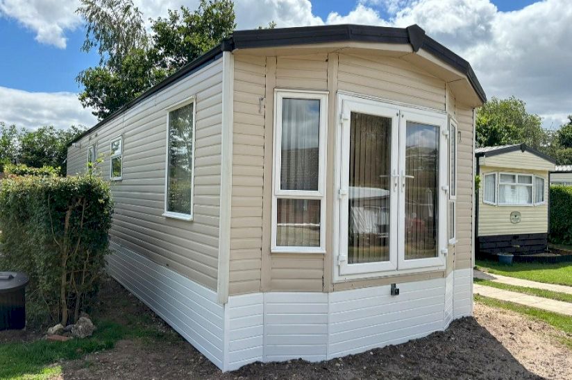 Two Bed Cosalt Studio Xtra (38x12.5) Two Bed Cosalt Studio Xtra (38x12.5)