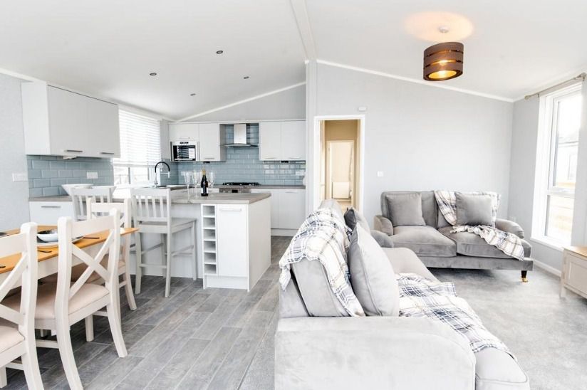 Two Bed Park Realty Radcliffe (40x20) Two Bed Park Realty Radcliffe (40x20)
