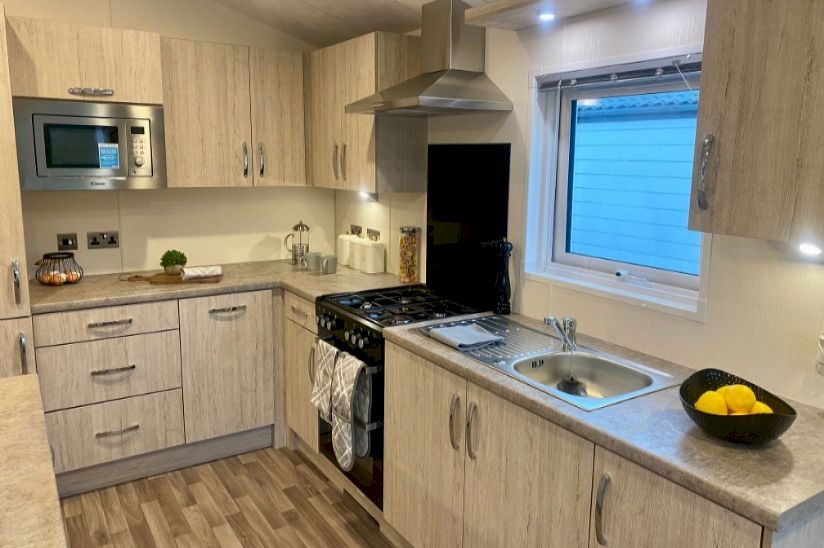 Two Bed Delta Lakeside Two Bed Delta Lakeside
