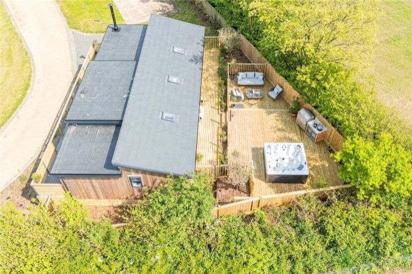 Two Bed Bespoke Sky Fall Lodge (45x22) Two Bed Bespoke Sky Fall Lodge (45x22)