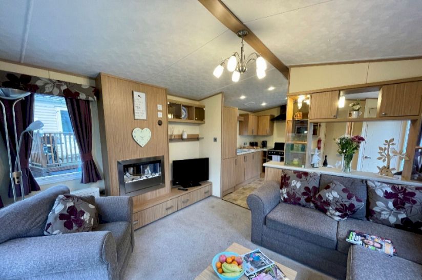Three Bed ABI Windermere 2010 (38 x 12) Three Bed ABI Windermere 2010 (38 x 12)
