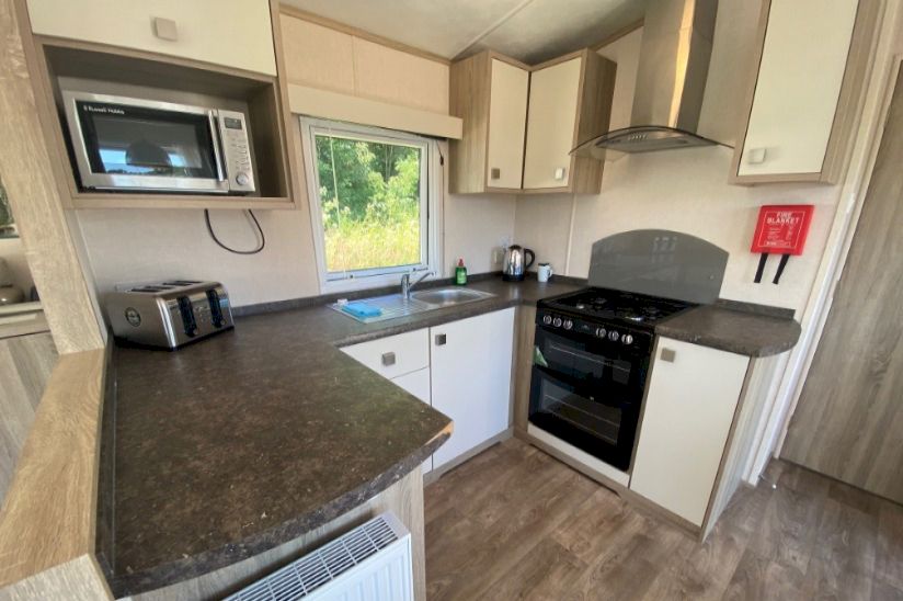 Three Bed Carnaby Oakdale (12x38ft) 2019 Three Bed Carnaby Oakdale (12x38ft) 2019