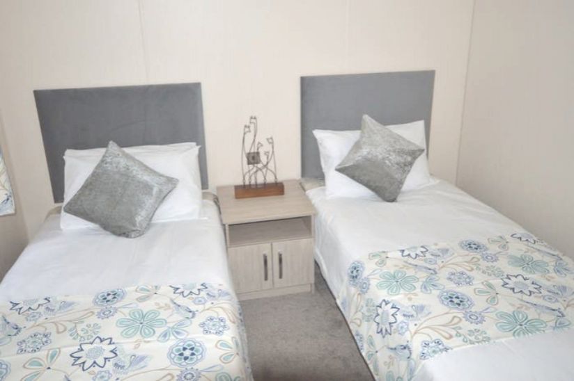 Two Bed Delta Lakeside (40x20) 2023 Two Bed Delta Lakeside (40x20) 2023