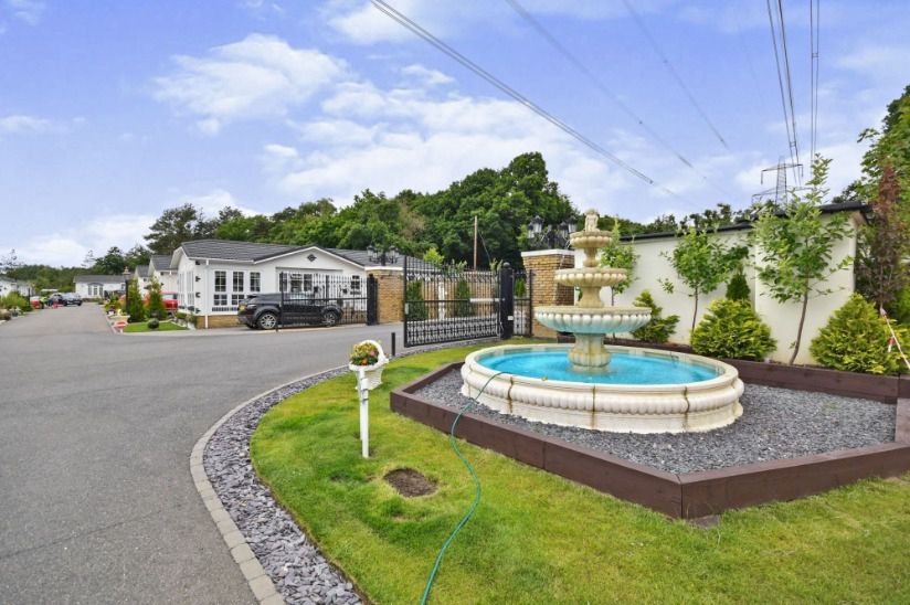 Two Bed Preowned Tingdene Cosgrove (40x14) Two Bed Preowned Tingdene Cosgrove (40x14)