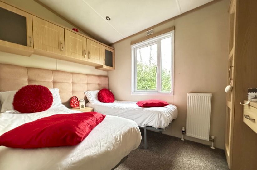 Two Bed Pemberton Knightsbridge (42x14) 2010 Two Bed Pemberton Knightsbridge (42x14) 2010