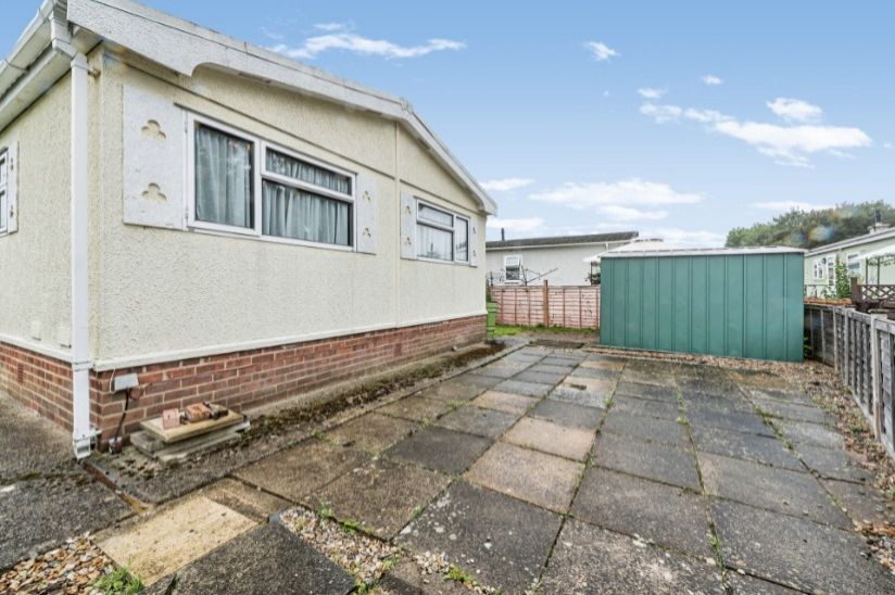 Two Bed Preowned Park Home Two Bed Preowned Park Home