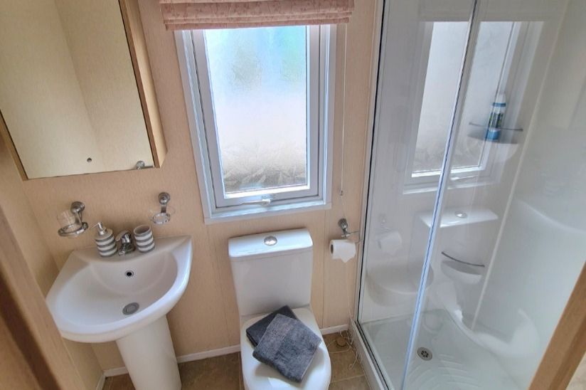 Two Bed Pemberton Abingdon (37x12) 2012 Two Bed Pemberton Abingdon (37x12) 2012