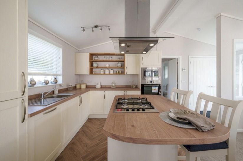 NEW Two Bed Burleigh Country Home NEW Two Bed Burleigh Country Home