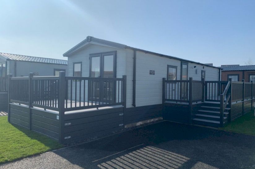 Brand New Two Bed Delta Lodge Brand New Two Bed Delta Lodge
