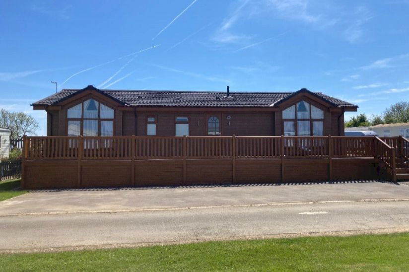 Bespoke Three Bed Bungalow Lodge Bespoke Three Bed Bungalow Lodge