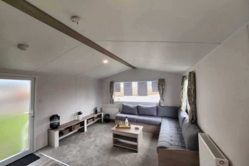 Two bed Atlas Fanfare (35x12) 2024 Two bed Atlas Fanfare (35x12) 2024