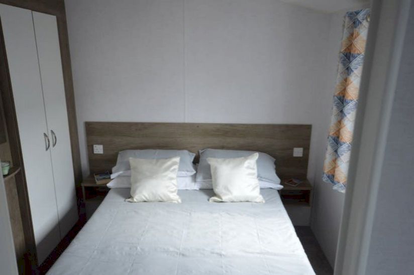 Two Bed Atlas Moonstone (35x12) 2019 Two Bed Atlas Moonstone (35x12) 2019