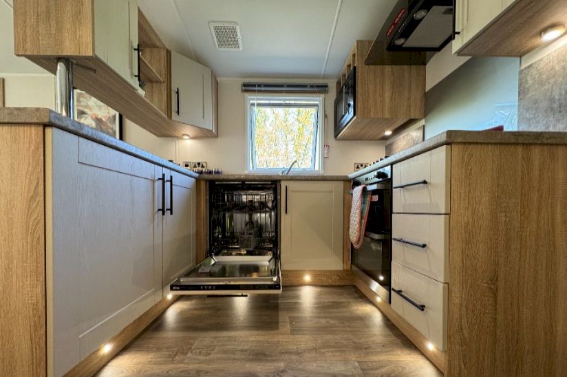 Two Bed Willerby Manor (38x12) 2025 Two Bed Willerby Manor (38x12) 2025