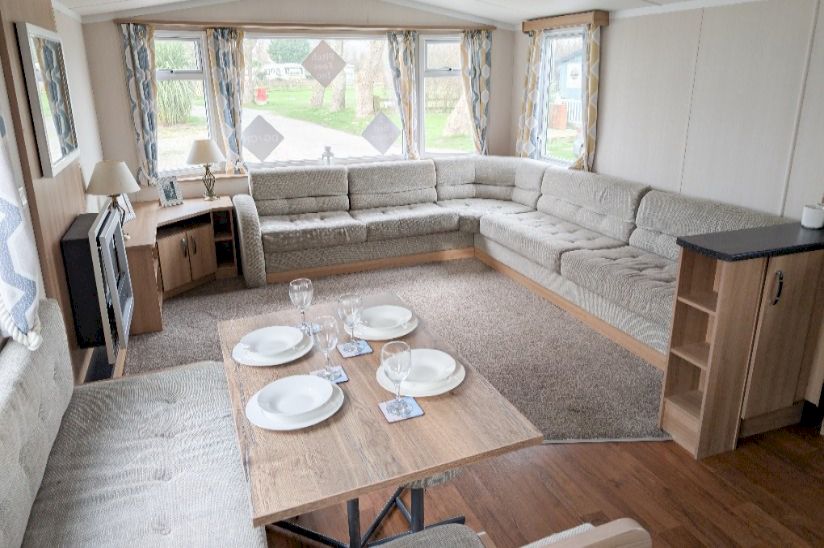 Two Bed Swift Loire (35x12) 2015 Two Bed Swift Loire (35x12) 2015