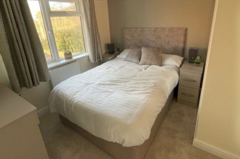 Two Bed Kingston Carisbrook (42x20) Two Bed Kingston Carisbrook (42x20)