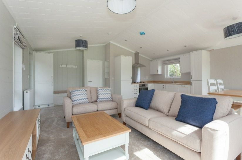 New Two Bed Omar Westfield (40x20) New Two Bed Omar Westfield (40x20)