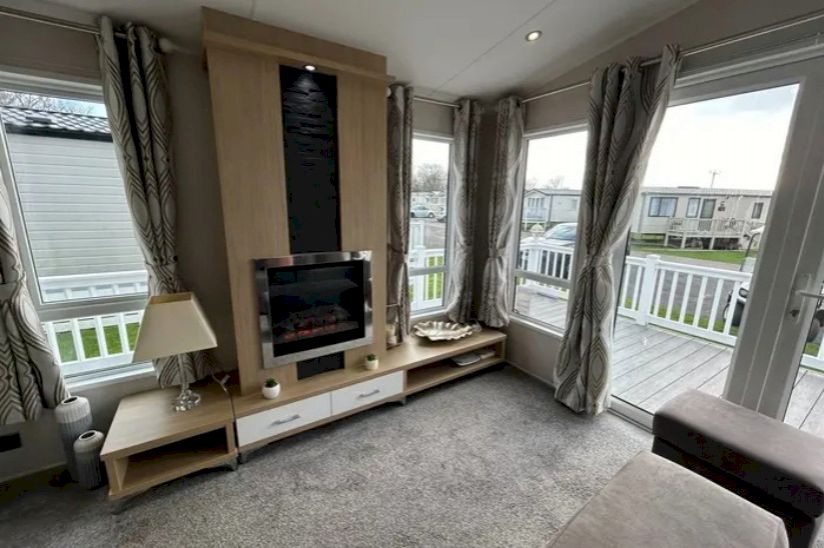 Two Bed Preowned BK Bluebird Robertsbridge (40x13) 2016 Two Bed Preowned BK Bluebird Robertsbridge (40x13) 2016
