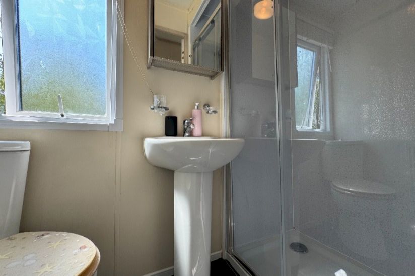 Two Bed Pemberton Marlow (37x12) 2013 Two Bed Pemberton Marlow (37x12) 2013