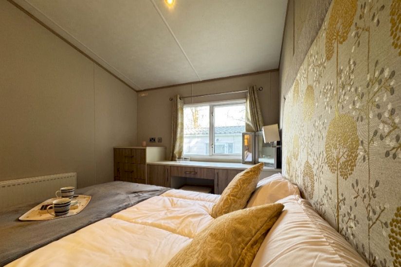 Two Bed Carnaby Helmsley (39x13) 2017 Two Bed Carnaby Helmsley (39x13) 2017