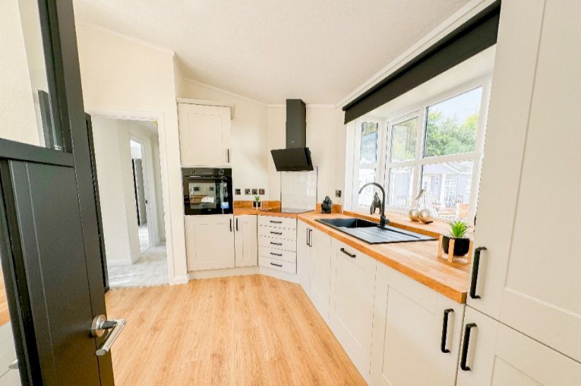 Two Bed Stately Albion Woburn (45x20) Two Bed Stately Albion Woburn (45x20)