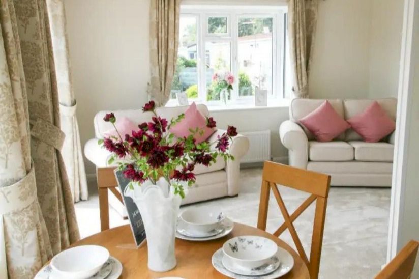 Two Bed Stately Albion Tredegar Elite (40x14) Two Bed Stately Albion Tredegar Elite (40x14)