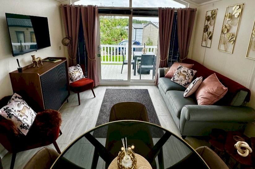 Two Bed Private Sale Stately Albion Salisbury (38x12) 2015 Two Bed Private Sale Stately Albion Salisbury (38x12) 2015