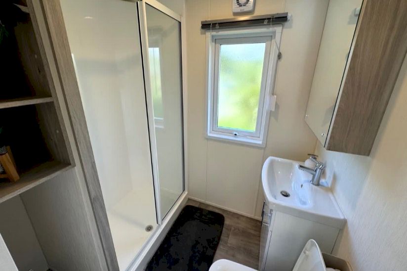 NEW Two Bed Delta Superior Lodge (41x14) 2023 NEW Two Bed Delta Superior Lodge (41x14) 2023