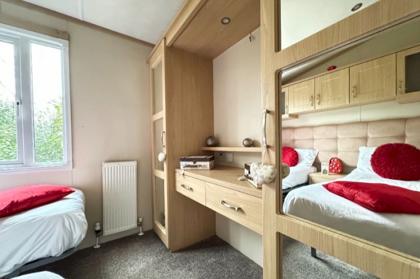 Two Bed Pemberton Knightsbridge (42x14) 2010 Two Bed Pemberton Knightsbridge (42x14) 2010