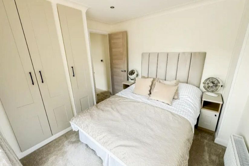 Two Bed Stately Albion Wentwood (45x20) Two Bed Stately Albion Wentwood (45x20)