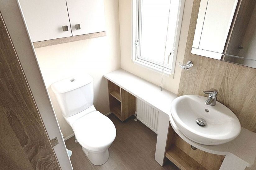 Three bed Swift Bordeaux Three bed Swift Bordeaux