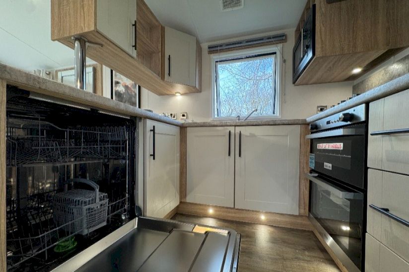 Three Bed Willerby Lamberhurst (38x12) 2025 Three Bed Willerby Lamberhurst (38x12) 2025